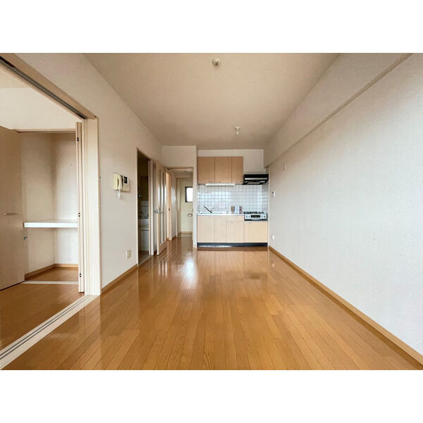 ウエストフルハウスの居間・リビング