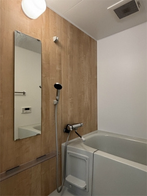 ファーストパレス与野本町の浴室|日々の疲れを癒すお風呂付です