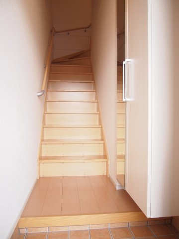 アンジュラの玄関