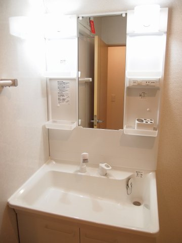 アンジュラの洗面所