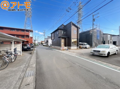 【前面道路含む現地写真】 | 三島市徳倉1丁目　新築一戸建て　2号棟