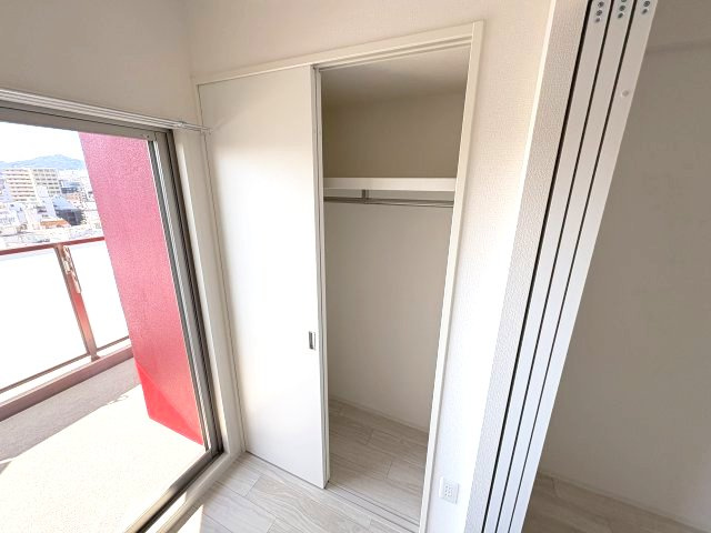 セレニテ元町アリエの収納