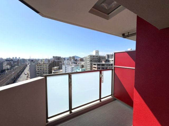 セレニテ元町アリエの展望