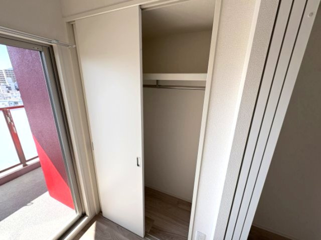 セレニテ元町アリエの収納