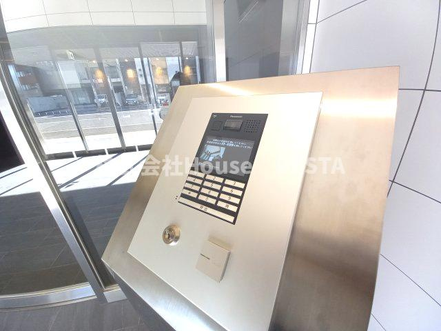 エスリード神戸兵庫駅ミッドポートのエントランス