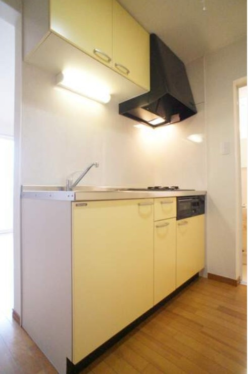 川崎市多摩区西生田３丁目のアパートのキッチン