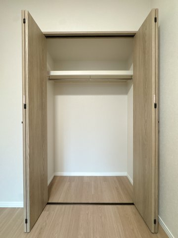 【収納】 | 原パーク・ホームズ☆仲介手数料無料☆ | 奥行きを活かした収納設計。お部屋を常に美しく保つことができます。