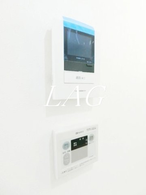 【セキュリティ】 | ハーミットクラブハウス鶴見寺谷Ⅲ | モニター付きインターフォンです。