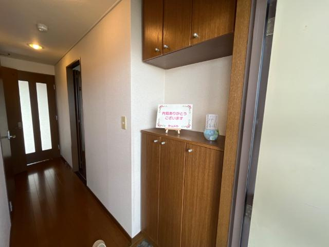 オーシャン元町の玄関|下駄箱