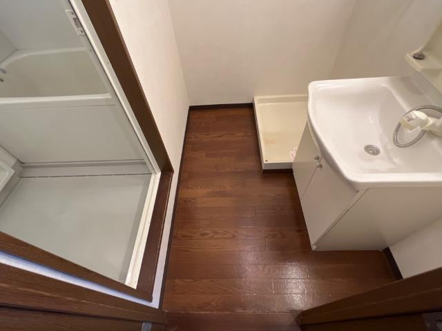 オーシャン元町の洗面所|脱衣所