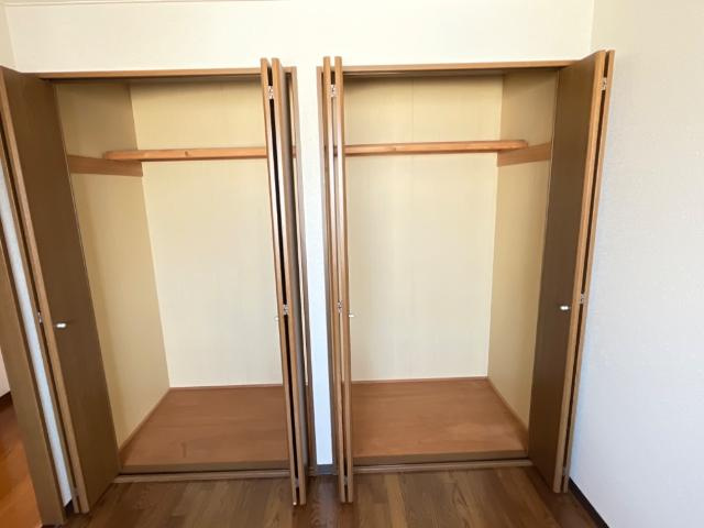 オーシャン元町の収納|北洋室収納