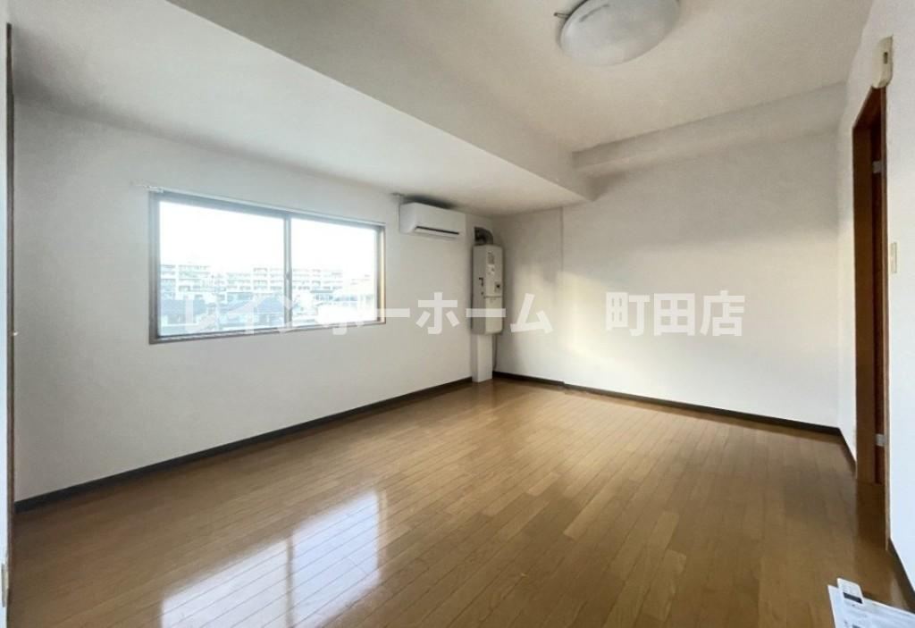 プラーズ南台※初期費用分割あと払いサービス利用可能物件の居間・リビング