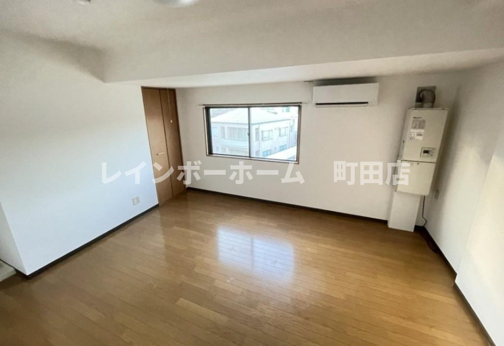 プラーズ南台※初期費用分割あと払いサービス利用可能物件の居間・リビング