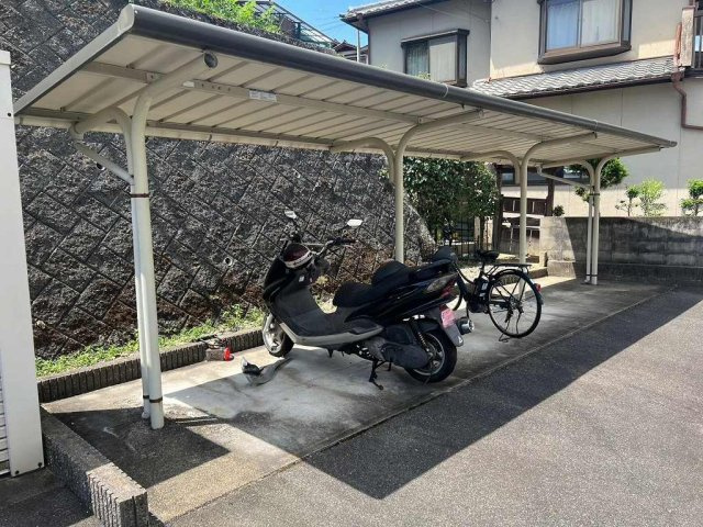 レオパレストゥイン　コメットのその他|駐輪場