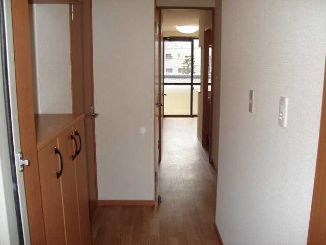 Royal Maisonの内装|廊下