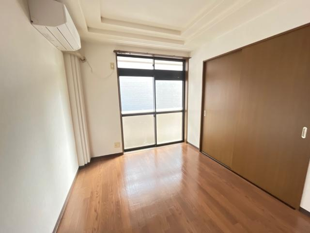 アスパラ館の内装|洋室