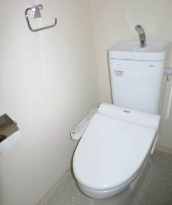 足立区中央本町１丁目の賃貸マンション