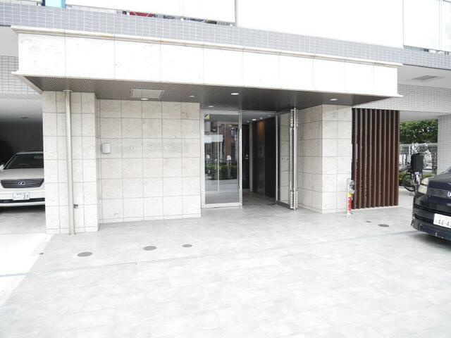 足立区中央本町１丁目の賃貸マンション