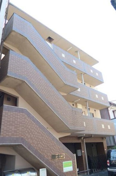 坂戸市緑町の賃貸マンション