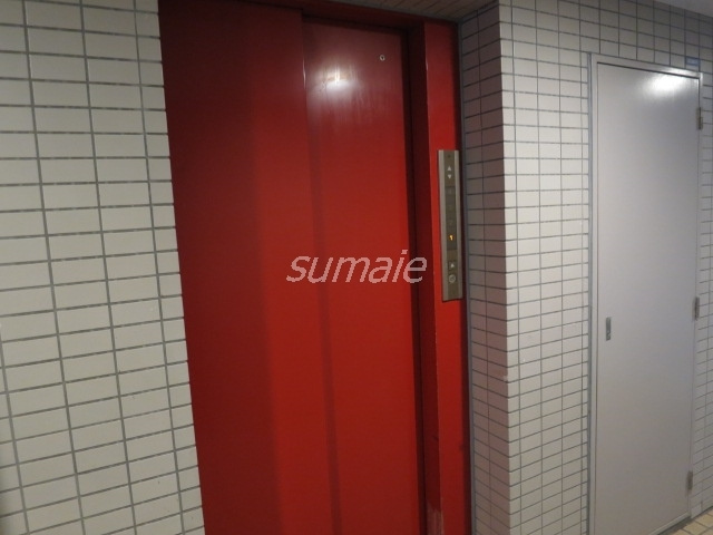 オークヒルズ小豆沢のその他共用部分|嬉しいエレベーター完備です！