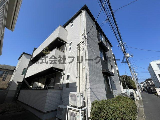 武蔵野市中町２丁目のアパートの外観