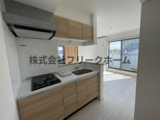 武蔵野市中町２丁目のアパートのキッチン