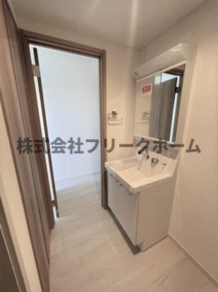 武蔵野市中町２丁目のアパートの独立洗面台