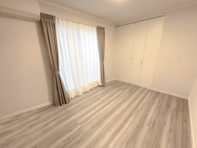 【洋室】 | 鶴見区茨田大宮１丁目 | ※AI家具消し加工をした画像のため、現況を優先します。