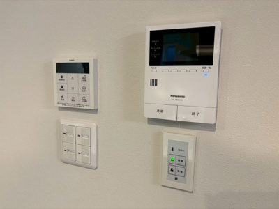 【防犯設備】 | 鶴見区茨田大宮１丁目 | 来客時に姿を確認できるモニタ付きのインターホンです。