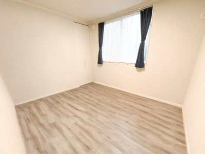 【洋室】 | 鶴見区茨田大宮１丁目 | ※AI家具消し加工をした画像のため、現況を優先します。