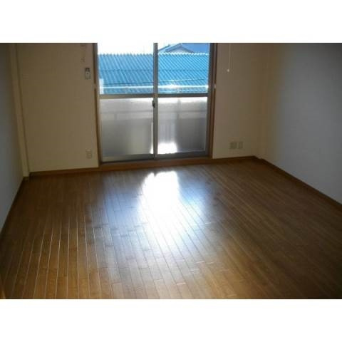 カーサ占部（うらべ）の居間・リビング