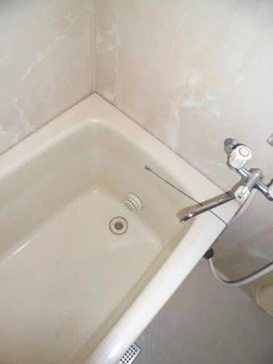 【浴室】 | ライオンズマンション姫路 | 浴室　※内装前／２０１５年１２月の写真