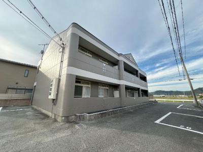 【外観】 | リバティーＫＡＺＵ | 外観写真（昼）