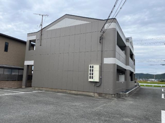 【外観】 | リバティーＫＡＺＵ | 外観写真（昼）