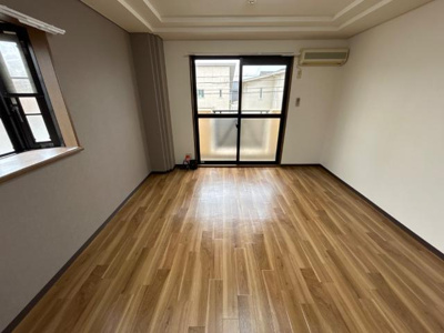 【居間・リビング】 | ラフィーヌ上野田 | 洋室