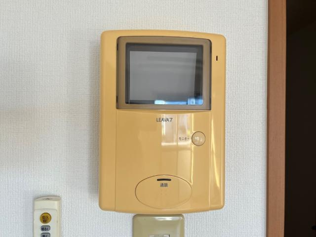 アビタシオン朝日の内装|カメラ付インターホン