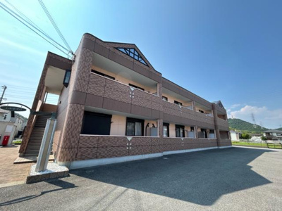 【外観】 | Ｍｉｃｋｅｙ　Ｇａｒｄｅｎ　壱番館　（ミッキーガーデン） | 外観写真（昼）