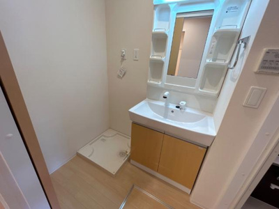 【洗面所】 | コンフォルト | 洗面