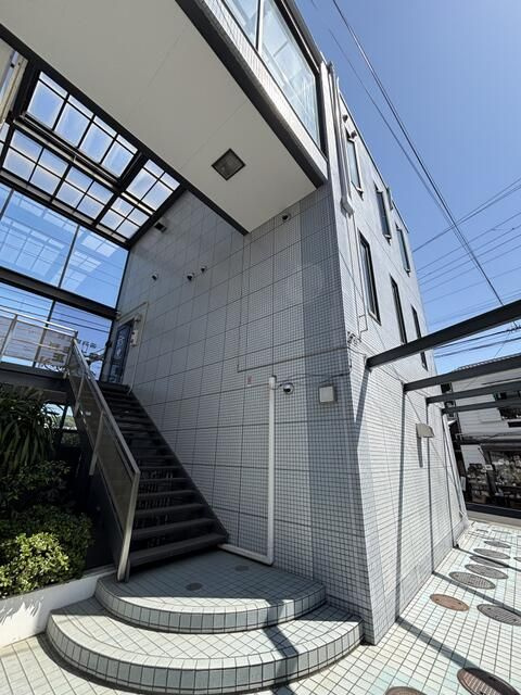 山口ビルの外観