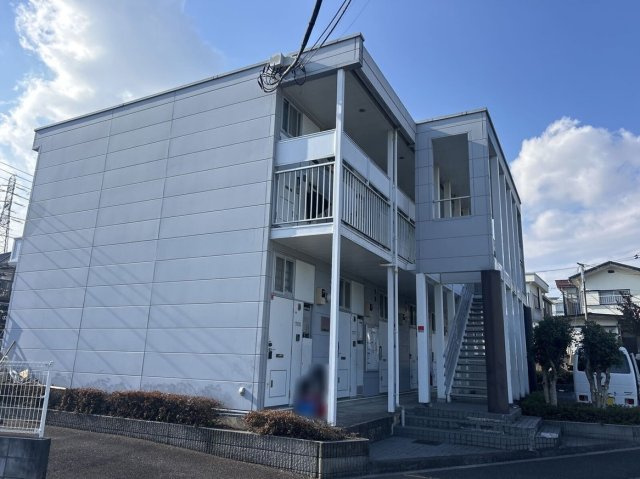 レオパレスホーステイル