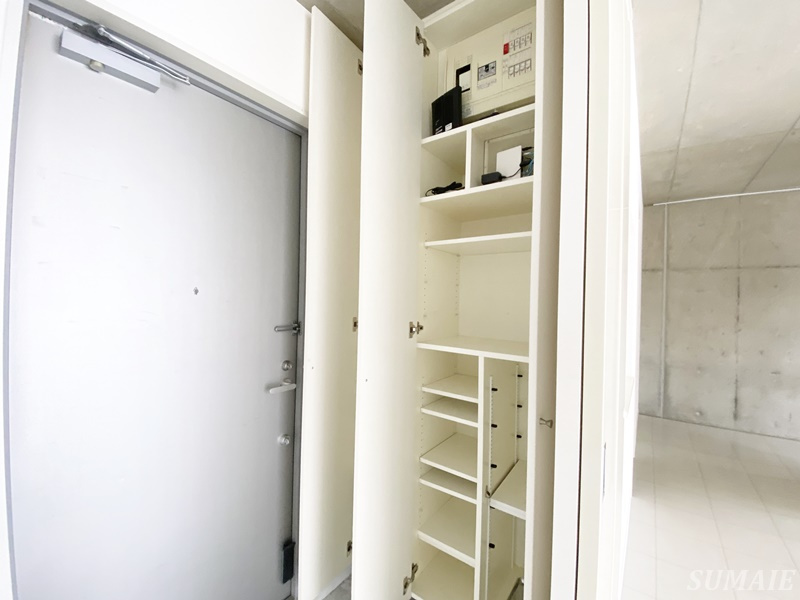 ベルヴィラージュ尾久デュエトーレの収納|シューズボックスです☆