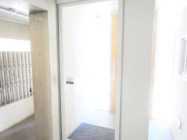 ベルヴィラージュ尾久デュエトーレのエントランス|AL付です☆