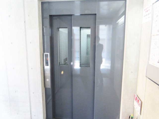ベルヴィラージュ尾久デュエトーレのその他共用部分|エレベーターも完備です☆