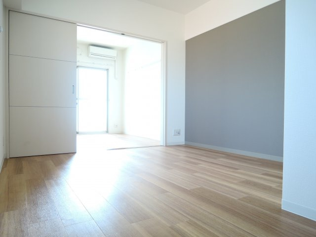 グランブルー高槻の内装