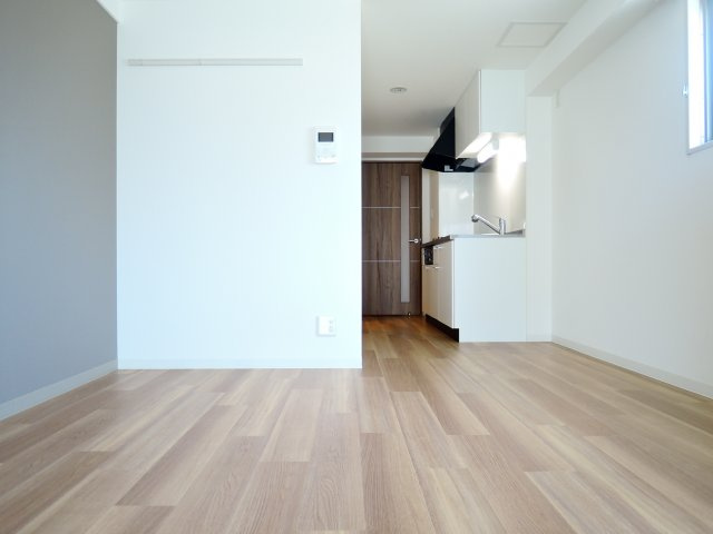 グランブルー高槻の居間・リビング