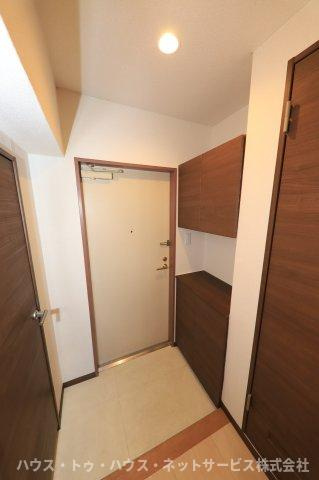 サムソンコート の玄関