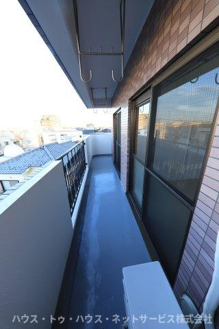 サムソンコート のバルコニー