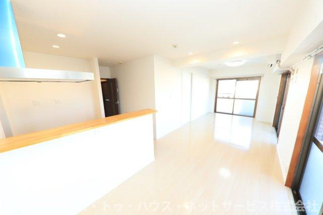 サムソンコート の居間・リビング