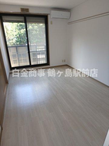 サン・ドミールＡ棟の洋室