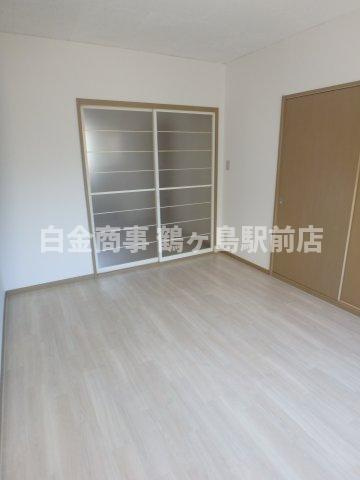 サン・ドミールＡ棟の洋室